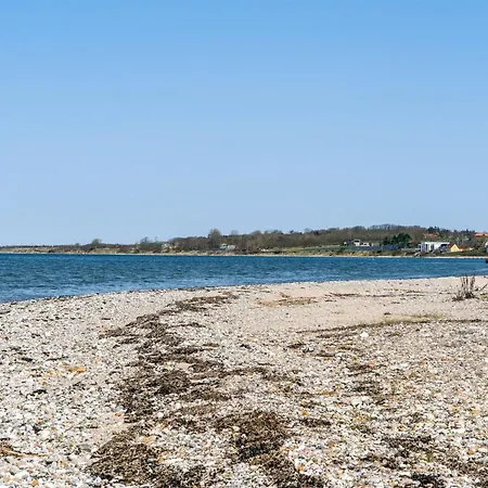 Lucjan - 50m From The Sea By Interhome Daire *